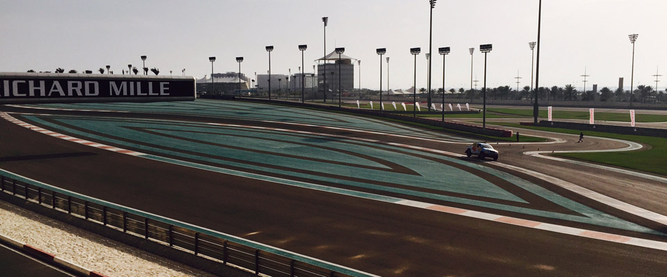 Prologo dell’Abu Dhabi Desert Challenge: il team manager RTeam Renato Rickler dichiara “E’ inaccettabile che il cross country si svolga all’interno di un autodromo”